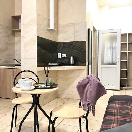 Modern Near Metro Pecherska 5* كييف