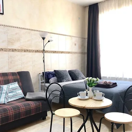 Modern Near Metro Pecherska 5* كييف