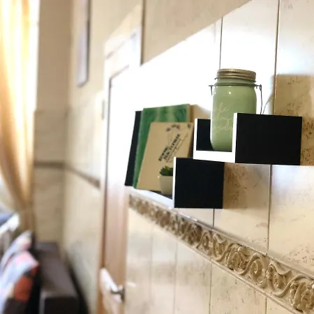 Modern Near Metro Pecherska 5* كييف