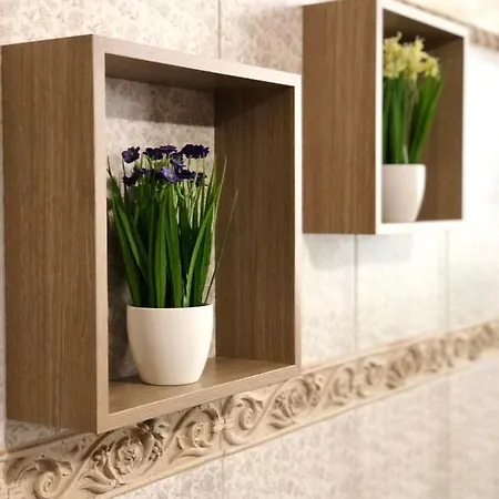 Modern Near Metro Pecherska شقة فندقية كييف